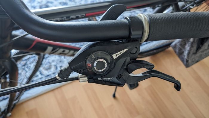 Vercelli Oakland bike, 21 Gear, Shimano