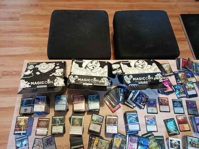 Regarding the card collection  Festival in a Box content