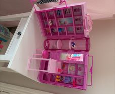 Barbie Closet