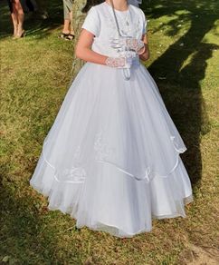 Girls communion