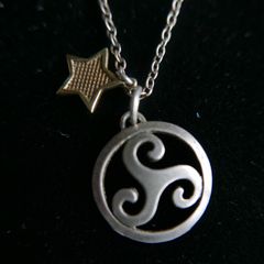 Vintage sterling silver 925 Irish Celtic Knot Clover Pendant And Chain L-17"  4,90g