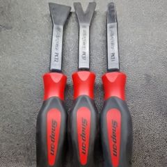 Snap On Panel Popper Set