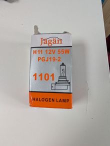 H11 headlight bulb