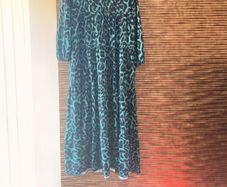 Green animal print maxi dress S/M