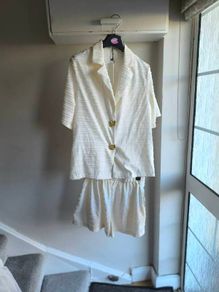 womens clothing