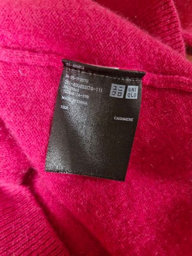Uniqlo 100% Cashmere Jumper