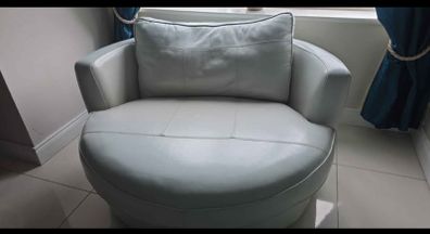 swivel chair