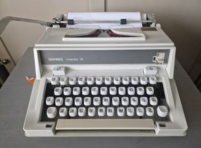 Hermes Media 3 Typwriter