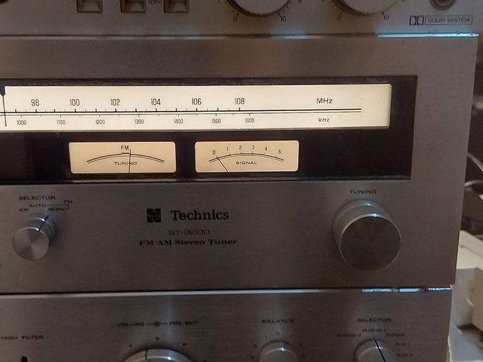 Technics FM-AM Stereo Tuner Model ST-3200, Technics Model No. RS-M205, Technics Stereo integrated Amplifier Model SU-3200, 3 parts of a Technics Music System, No phonograph or Speakers