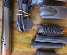 Dyson airwrap hairdryer