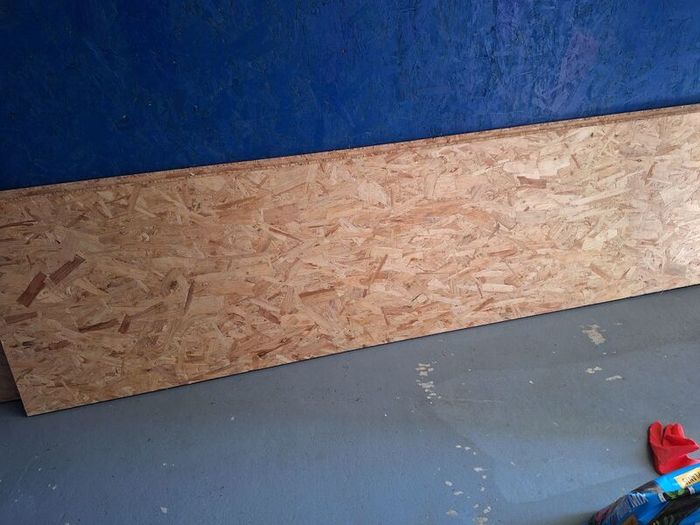 2 Wood Planks 8ft x 2ft