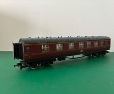 Two OO Gauge Red Passenger Coaches