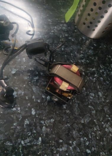 Singer 416 Sewing Machine Motor and Light Bulb housing with all working cable connections