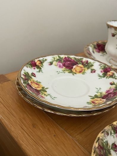 Royal Albert "Old Country Roses" tea trio