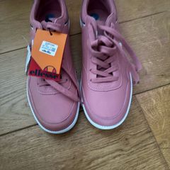 BNWL Ellesse Trainers