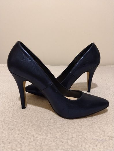 Pacomena By Menbur Sparkly Occasion shoes,