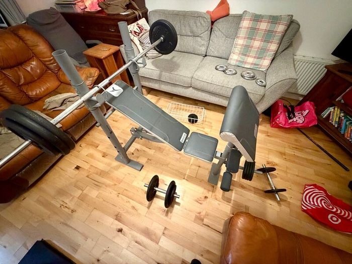 Adjustable Weight Bench & Complete Home Gym Set
