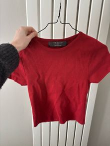 Primark red knit tshirt brand new size S