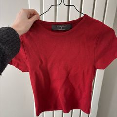 Primark red knit tshirt brand new size S