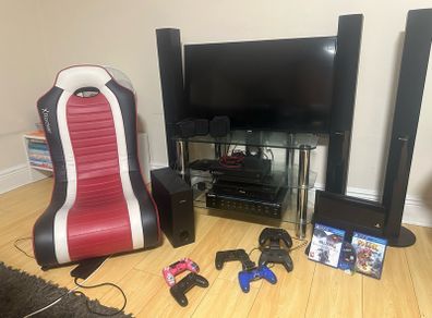 Xbox one Ps4 TV Controllers Games Gaming chair