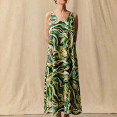 BRAND NEW Ladies Dress: Size 8 & 10
