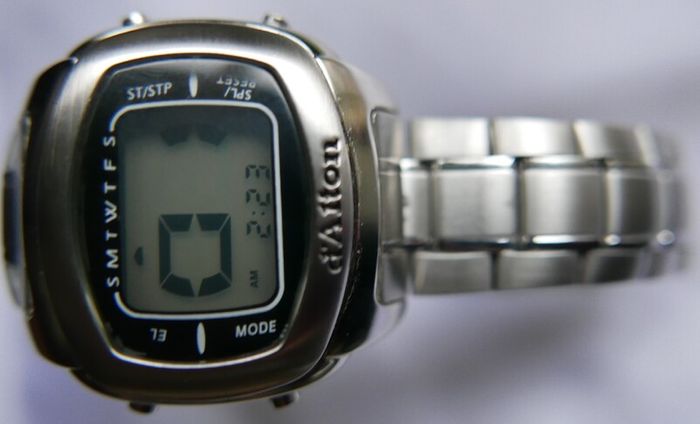 D'Alton Digital Wristwatch - Metal Bracelet and Water Resistance - fresh battery