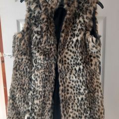 Bershka Gilet Size M