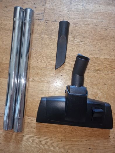 Bagless Vacuum cleaner ESSENTIALS