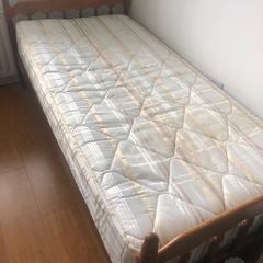 Single bed