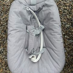Stokke newborn attachment