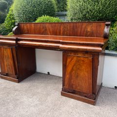 sideboard