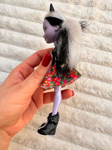 Mattel Enchantimals Sage Skunk Doll & Pet Used Please see photos