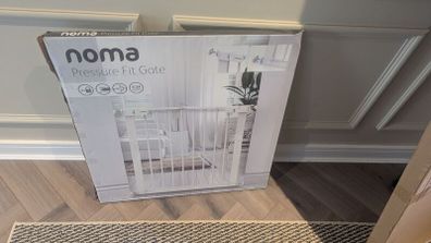 Noma Pressure Fit Stair Gate White brand unopened box