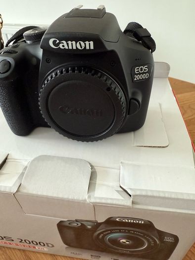 Canon EOS 2000D DSLR Camera with 18 55mm Lens Perfect Condition