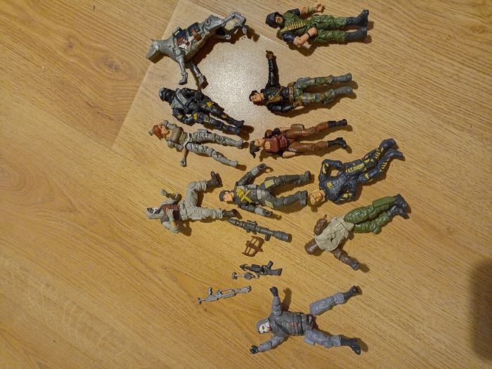 Army men