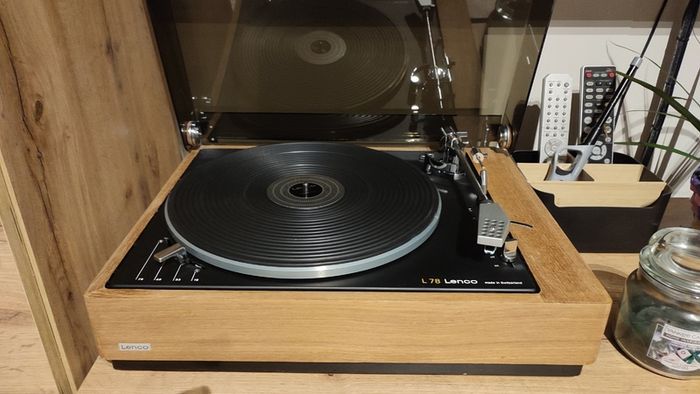 Vintage LENCO L-78 turntable. Full manual. VGC. SwissMade