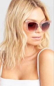 Quay Australia sunglasses  x 2