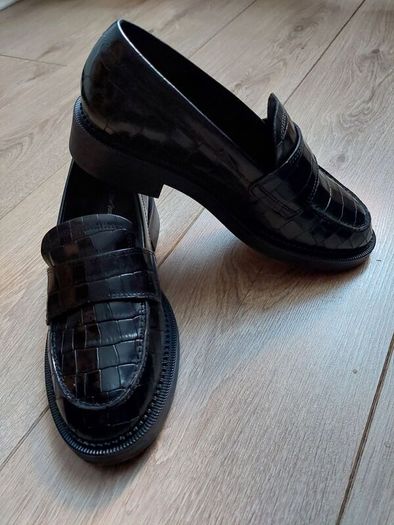 & Other Stories Leather Penny Loafers