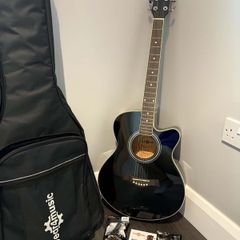 Guitar 6 strings with all tools