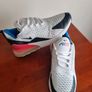Nike air 270s runners Image 4