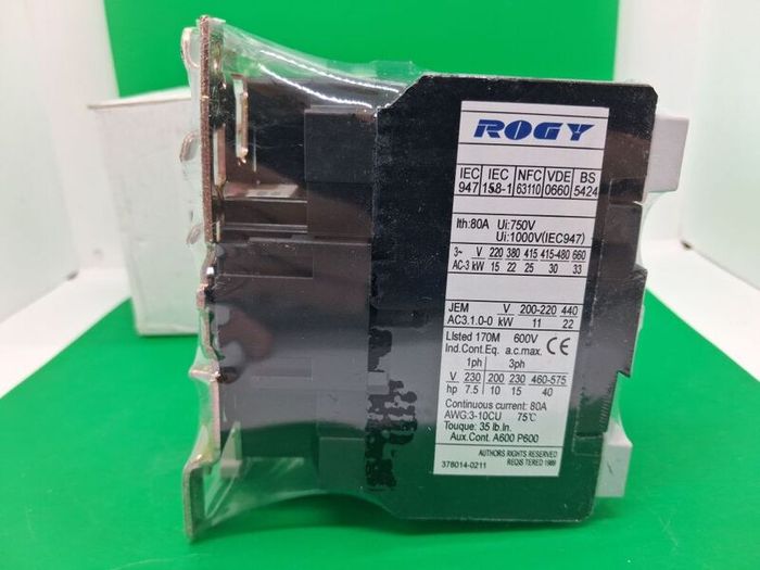 Postage - 4 Available - LC1 D5011 80A 600V 3P Telemecanique Contactor