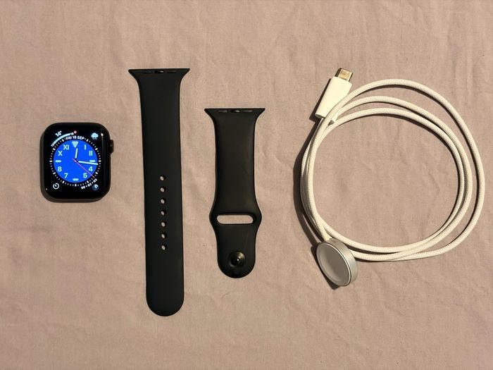 Apple Watch SE 3 44mm GPS Midnight