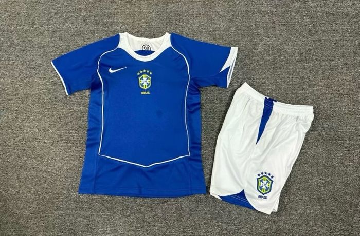 Retro football kits