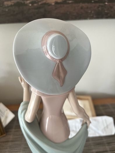 Lladro Figurine