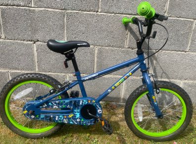 16 inch Halfords bike