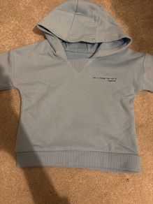 New long sleeve top baby size 12-18 m