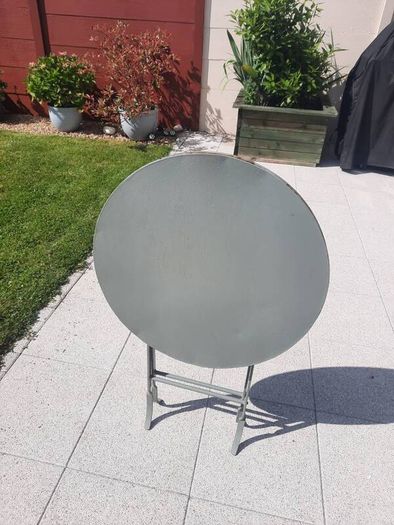 bistro table