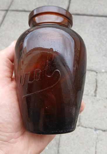 Virol jar