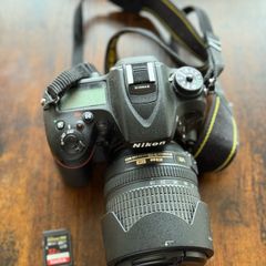 Nikon D7100 AF-S DX Nikkor 18-105mm
