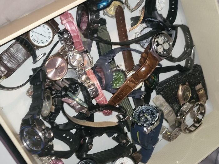 job lot various watches FAST SALE
